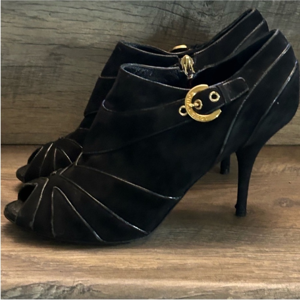 Louis Vuitton Black Heeled Boots - Picture 6 of 16